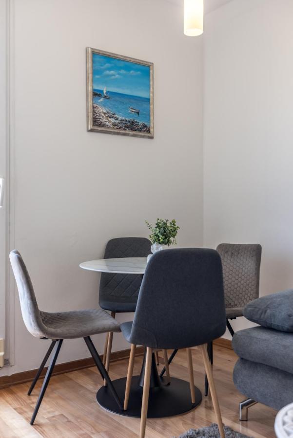 Apartment Split Karoglan Extérieur photo