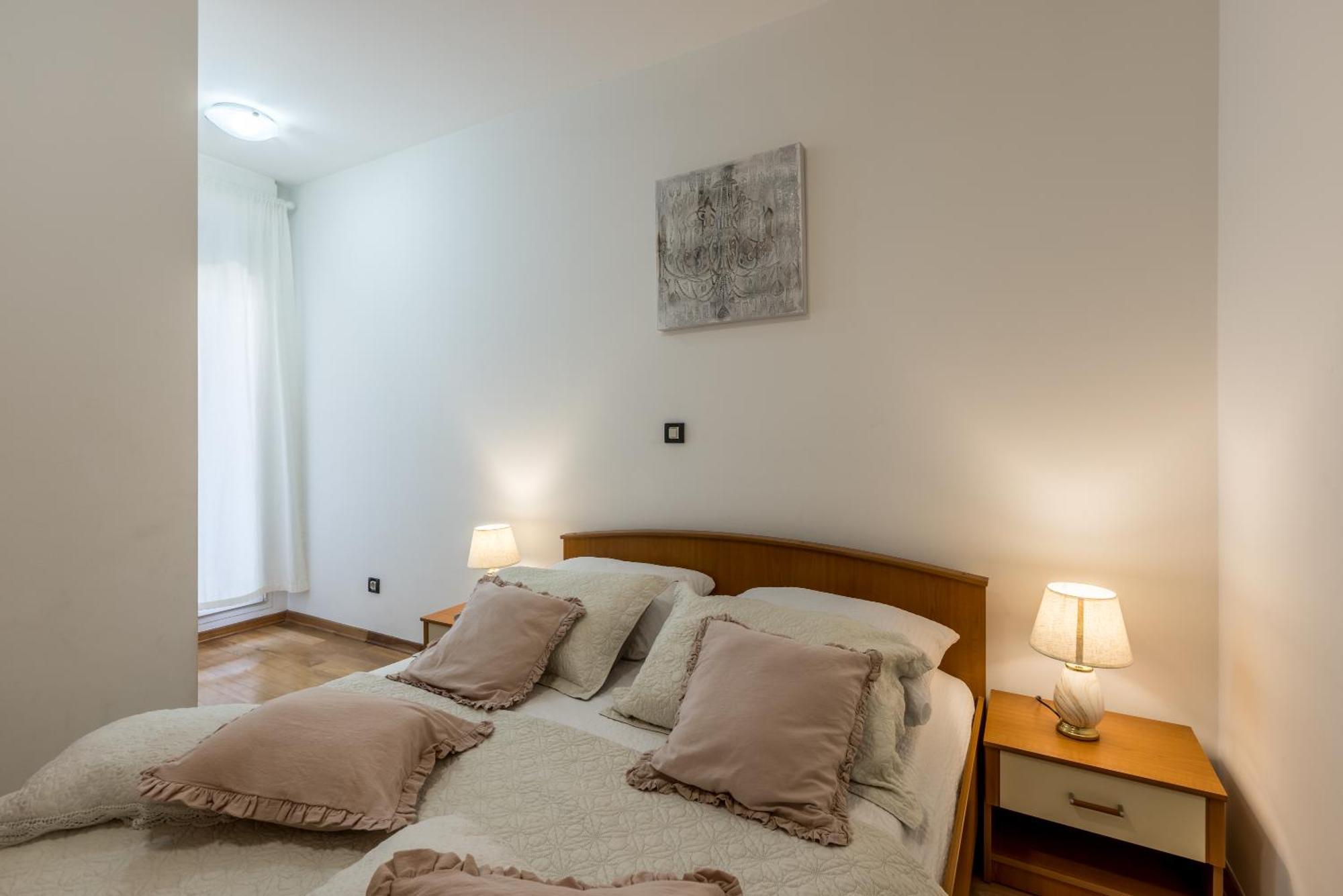Apartment Split Karoglan Extérieur photo